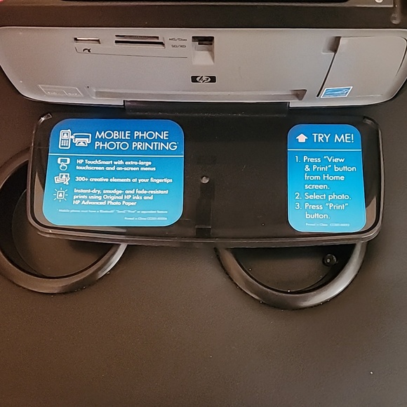 HP Photosmart A646 mobile printer - Picture 4 of 8